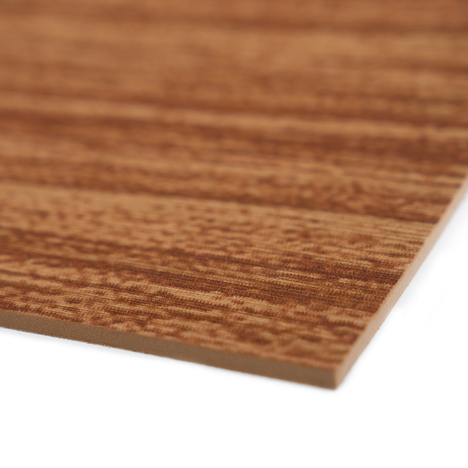 Feuille complète SeaDek 40" x 80" 5 mm - Motif laser grain de bois - Moka (1016 mm x 2032 mm x 5 mm) [45224-87333]