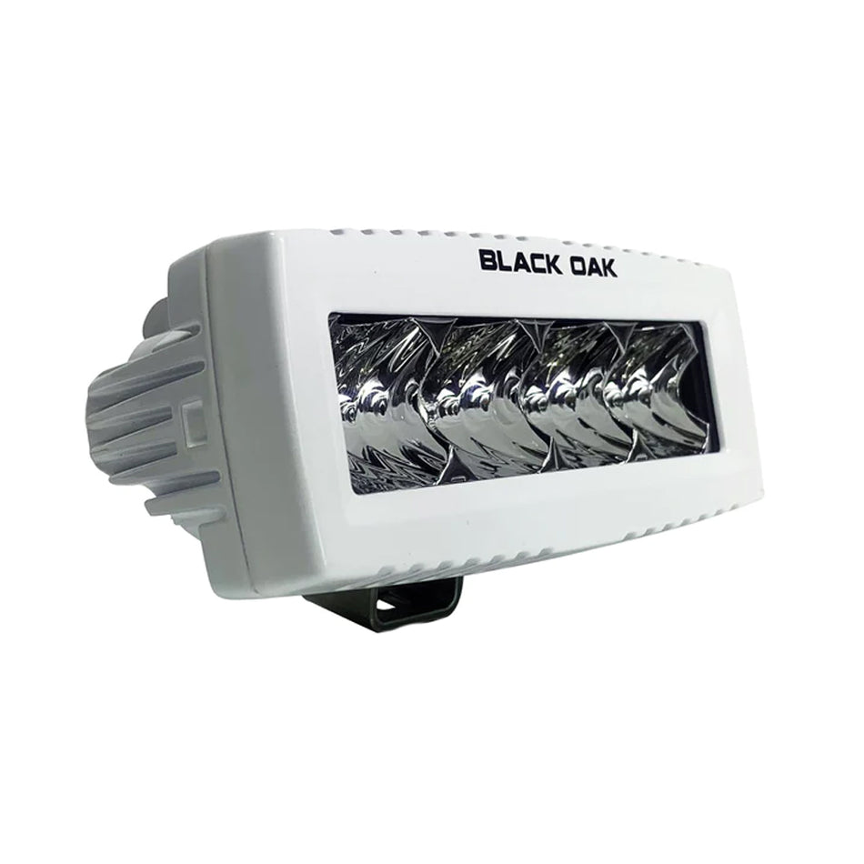 Projecteur marin Black Oak 4" - Optique à faisceau large - Boîtier blanc - Série Pro 3.0 [4MS-F]